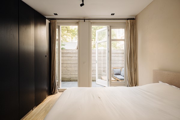 Medium property photo - Pieter Baststraat 18E, 1071 TX Amsterdam